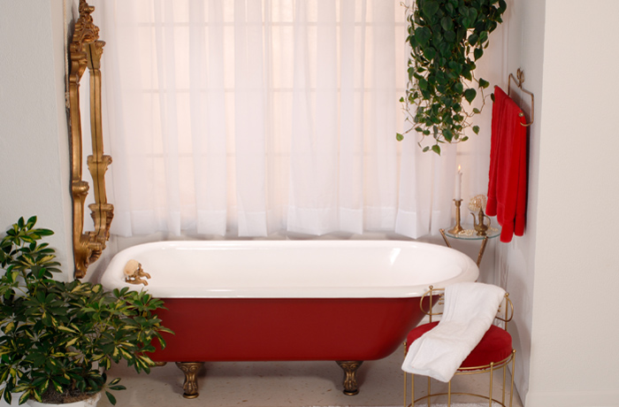 Picture of red tub